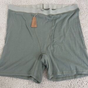 Skims boxers NWT